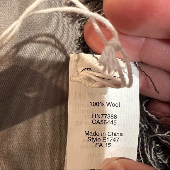 NWT  gray madewell scarf - Picture 5 of 6